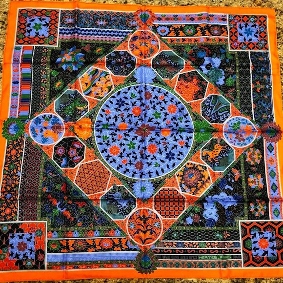 NWT Hermes 100% Silk Carre 90 Twill Collections Imperiales Orange Green Scarf - Picture 1 of 9